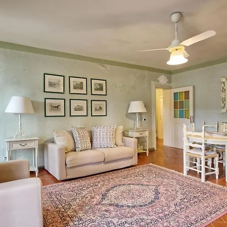 Sleeps 6 Appartamento *